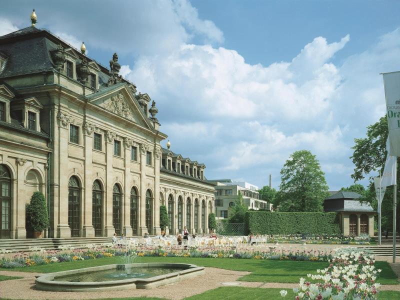 Hotel Maritim Am Schlossgarten 4*